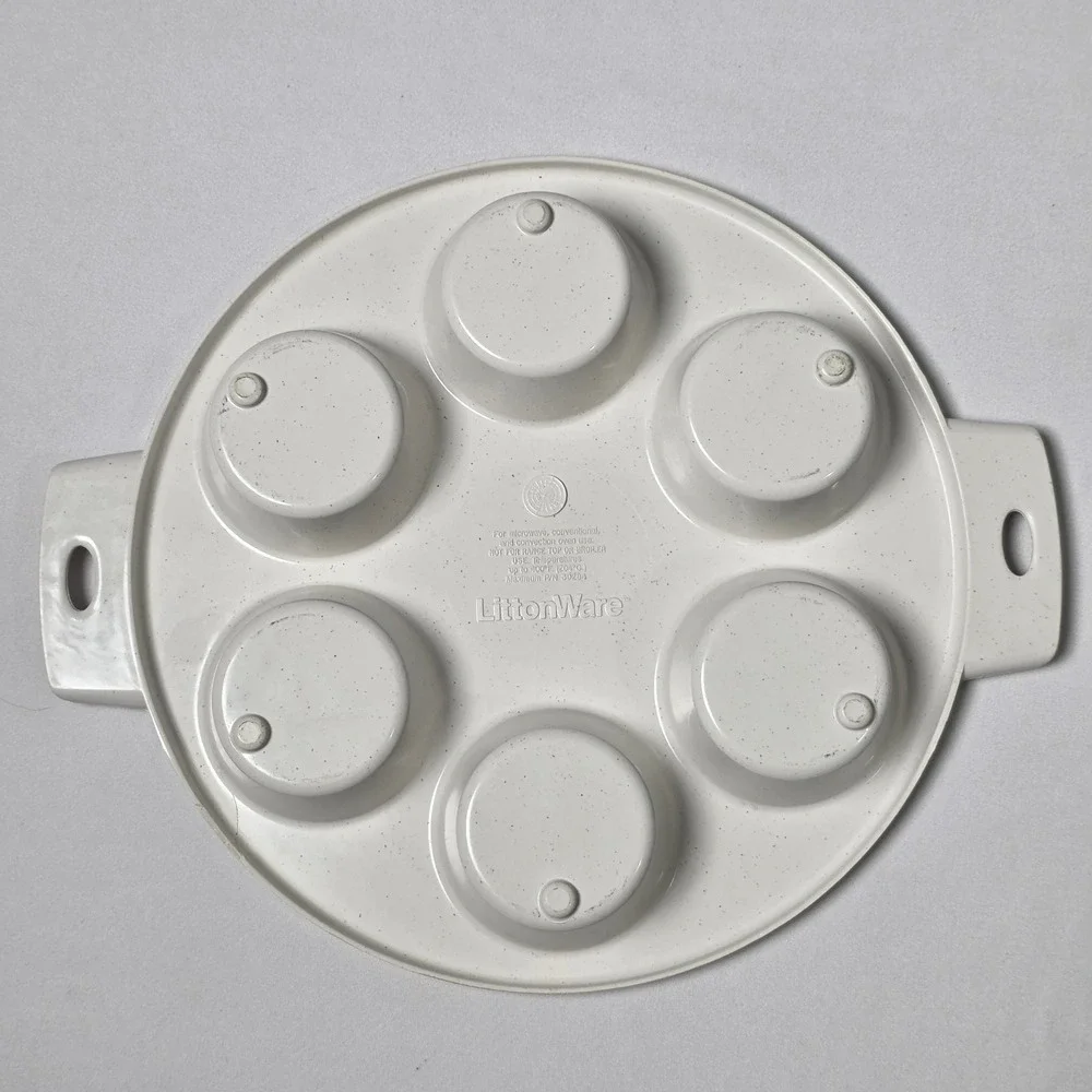 LittonWare‎ Muffin Pan Cream Speckled Vintage Microwave Oven Safe Set 2